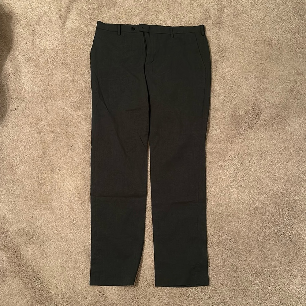 Uniqlo gray chino pants, size 36x34